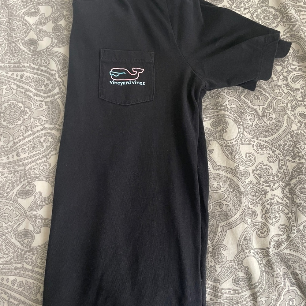 Vineyard Vines Black Tee with Logo Pocket